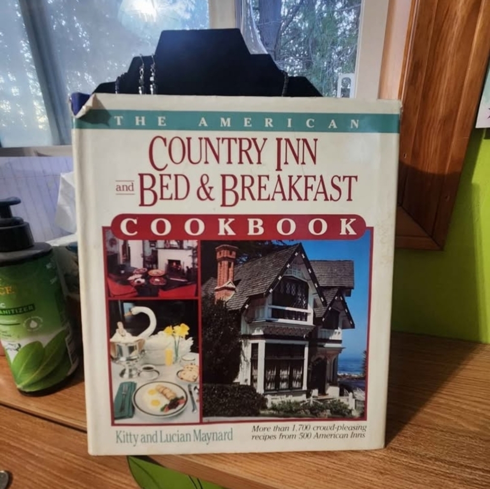 Country Inn Bed and Breakfast Recipes Book